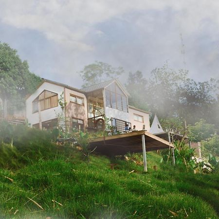 MiCasa - Nhà gác mái trên đỉnh đồi Vila Cao Bang Exterior foto