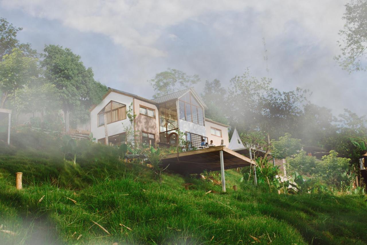 MiCasa - Nhà gác mái trên đỉnh đồi Vila Cao Bang Exterior foto